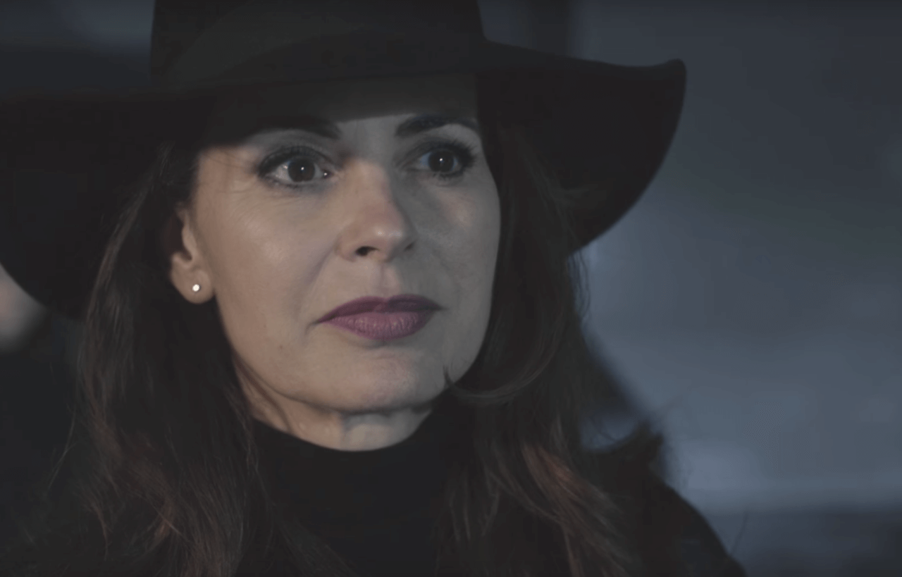 'Janine' wil 'Ludo' een Televizier-Ring bezorgen met een wel hele creatieve video!