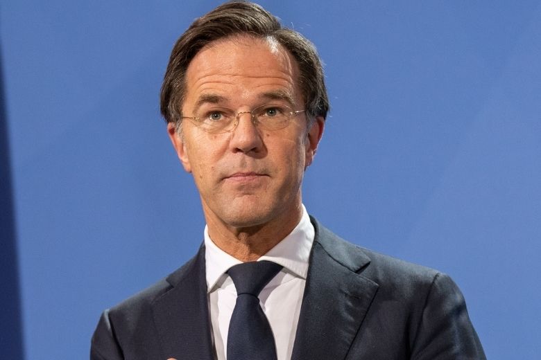 Rutte tijdens persconferentie: thuiswerken blijft voorlopig de norm