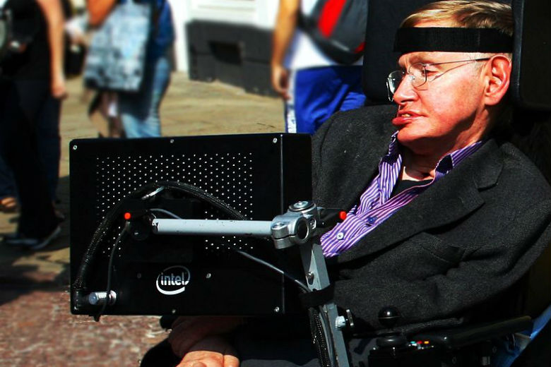 Wereldberoemde wetenschapper Stephen Hawking: "we hebben nog maar 1000 jaar op aarde voordat we uitsterven!"