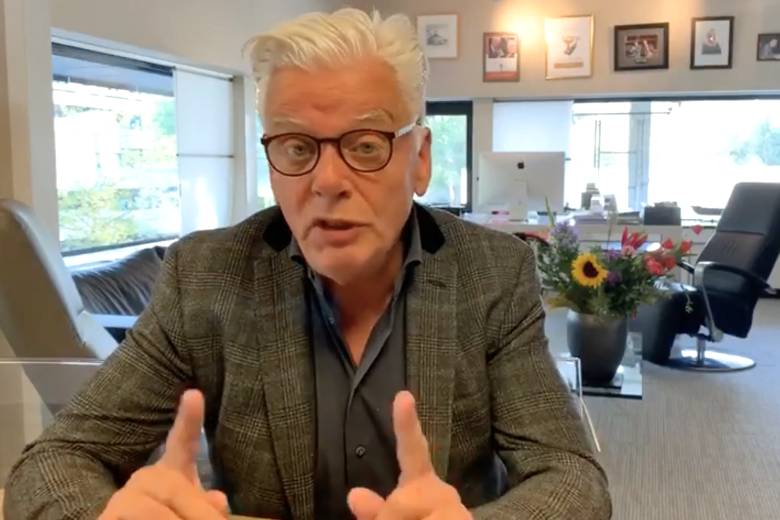 Omroep MAX-baas vertelt welke politicus weigerde handen te ontsmetten