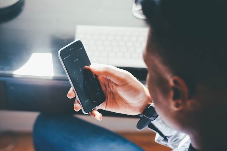 Helft van de Nederlanders beveiligt smartphone niet goed
