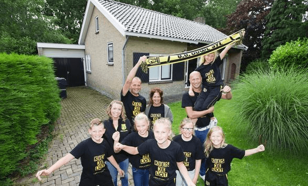 Bizar: jubilerend V.V. Ouwe Syl verloot huis van 200.000 euro en jij kunt hem winnen!