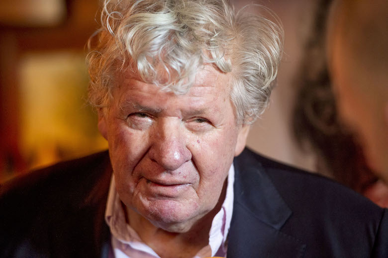 Oud-presentator Willibrord Frequin overleden