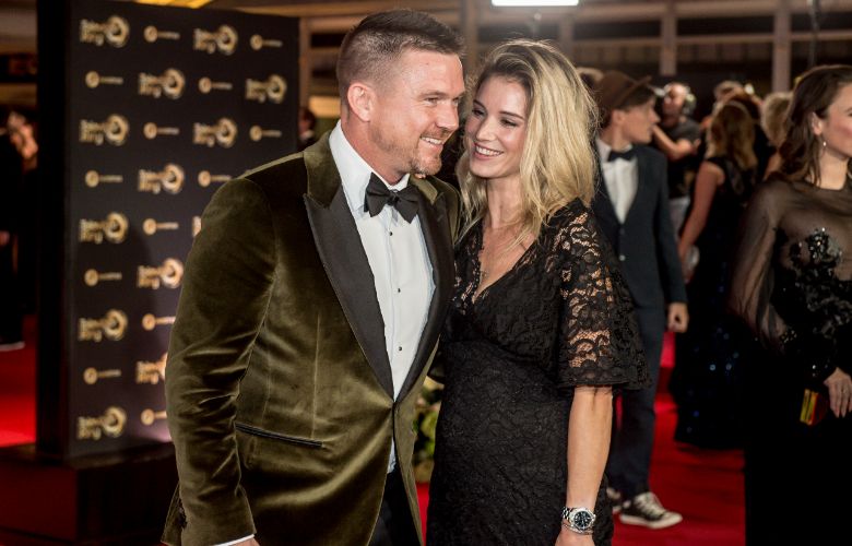 Johnny de Mol en Anouk van Schie hebben elkaar gisteren het jawoord gegeven!