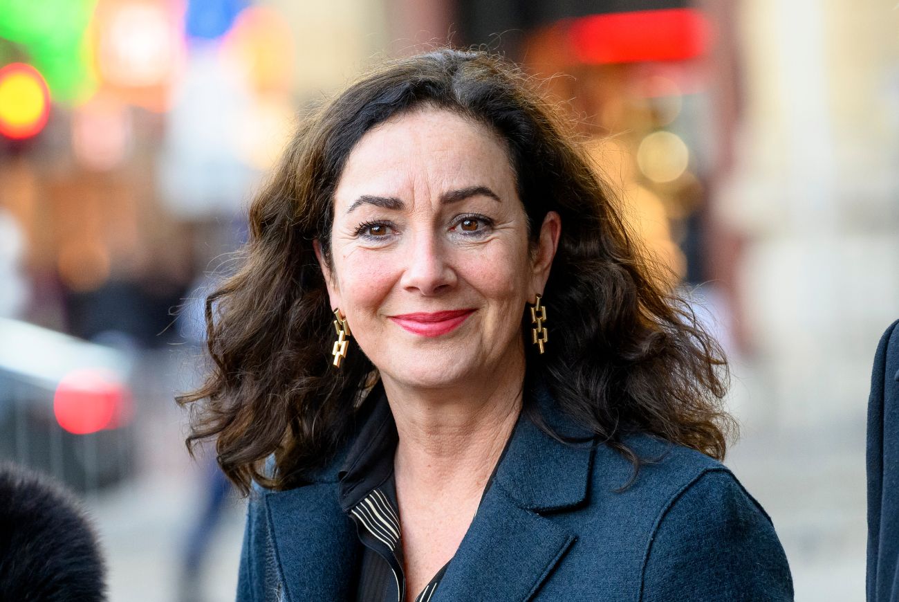 Femke Halsema staat toe dat boa's een hoofddoek kunnen dragen