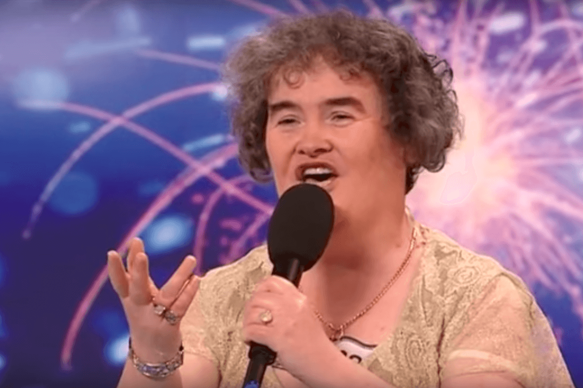 Onherkenbaar: zó ziet Susan Boyle uit Britain’s Got Talent er nu uit!
