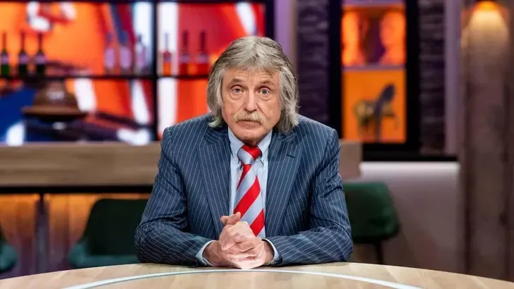 Zien: dít zijn de vrouw en dochters van Johan Derksen!