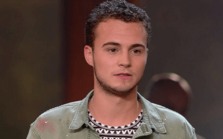 Iedereen valt over DEZE opmerking van Waylon over The Voice Of Holland-kandidaat Mike.. Kan dit of niet?