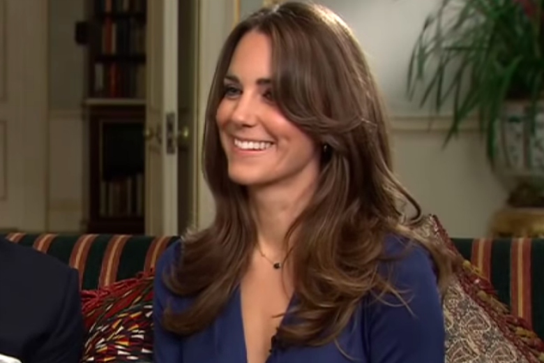 Schattig: meisje dat buigt voor Kate Middleton is een hit op internet