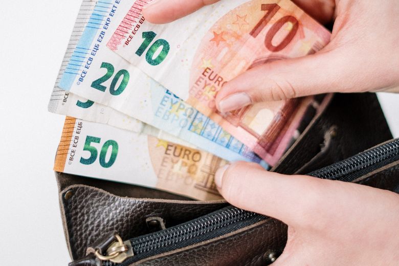 Het is 1 juli: dit verandert er vanaf vandaag in je portemonnee
