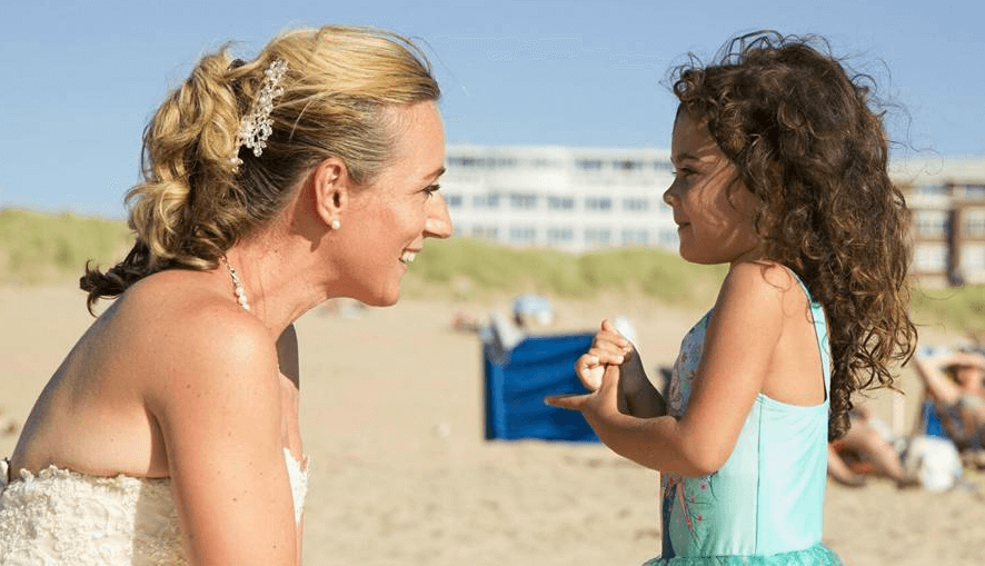 "Bent u een echte prinses?" Wie helpt mee zoeken naar dit schattige meisje? Delen SVP!