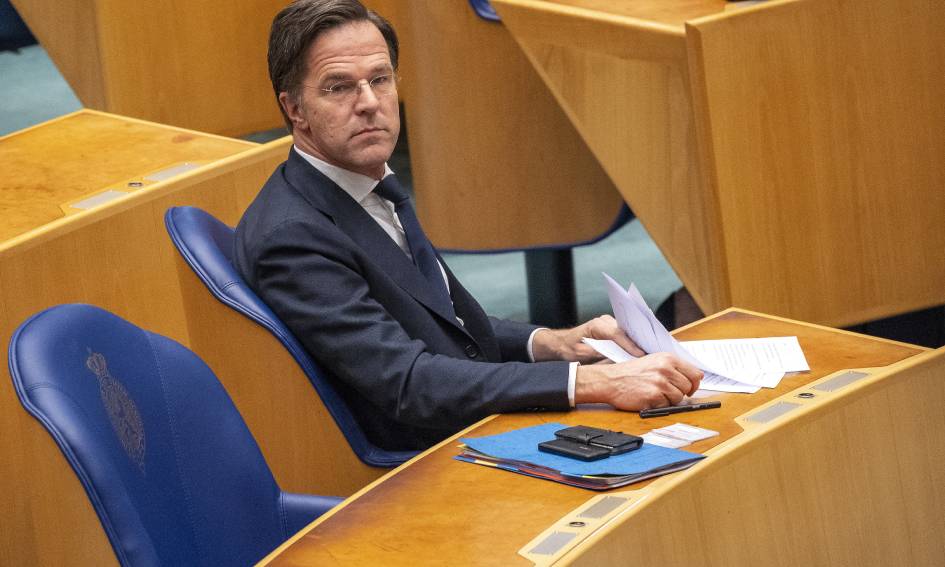 Mark Rutte biedt excuses aan om snelle versoepelingen