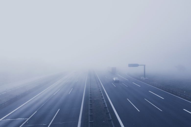 in 2 provincies code geel wegens kans op dichte mist