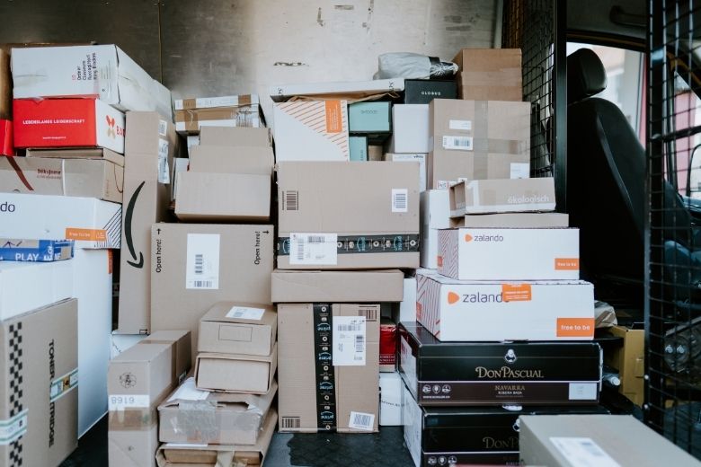 Postbode in Eindhoven heeft jarenlang poststukken achtergehouden