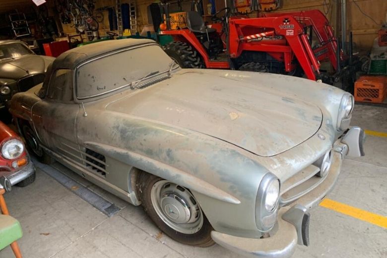 Oude Mercedes-Benz staat 40 jaar in de schuur en is nu 1 miljoen dollar waard