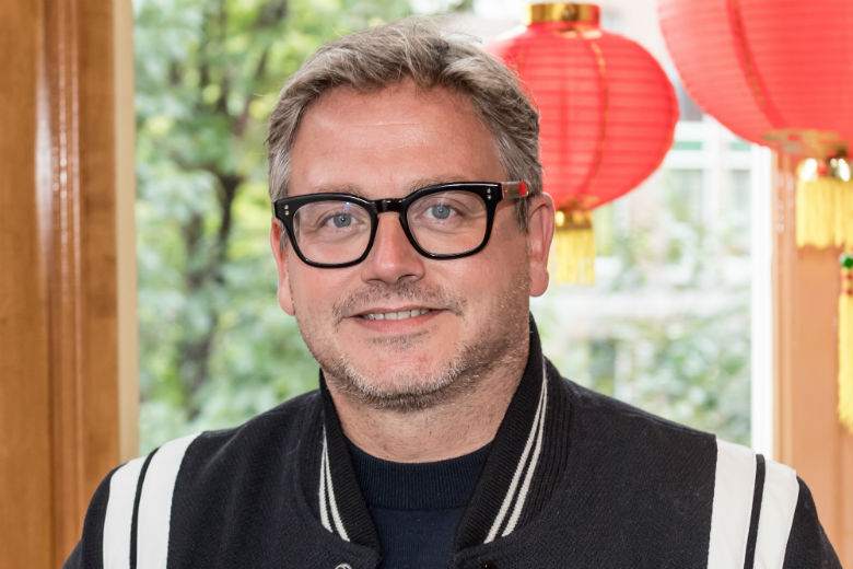 Guus Meeuwis post hilarische foto op Instagram