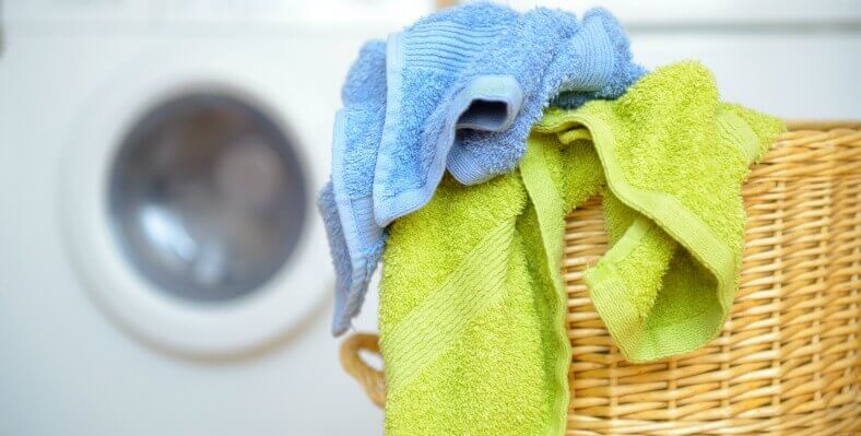 Ruwe handdoeken na een paar keer wassen? Op deze manier blijven ze zacht!
