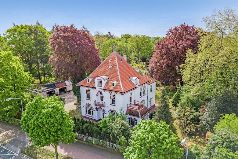Net een paleisje: deze villa werd afgelopen week het meest bekeken op funda