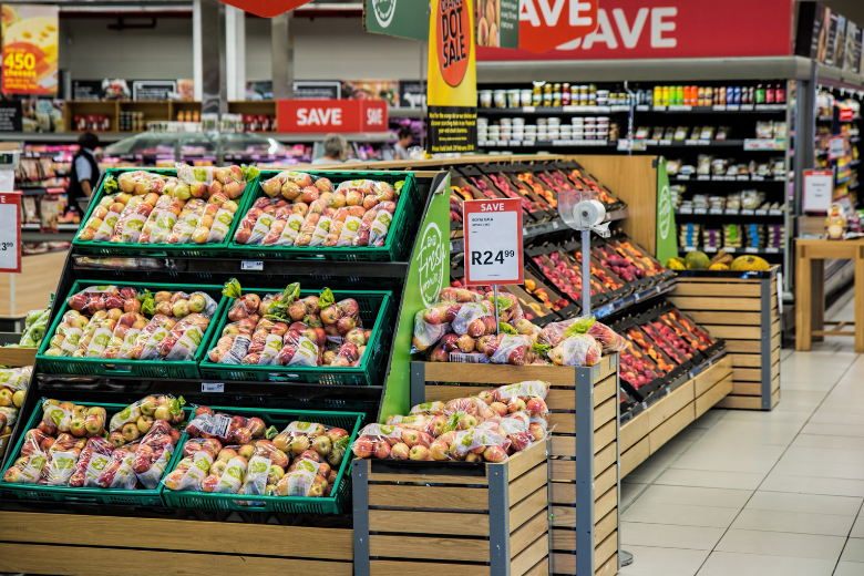 Déze supermarkten stoppen met gratis plastic zakjes bij groente en fruit