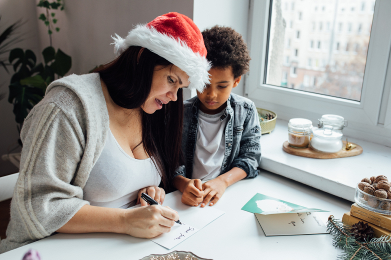 Oude decemberzegels over? Zo gebruik je ze dit jaar weer