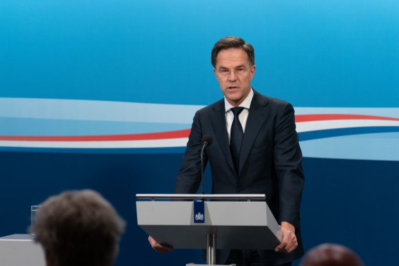 Oei: deel van oppositie wil van Rutte af