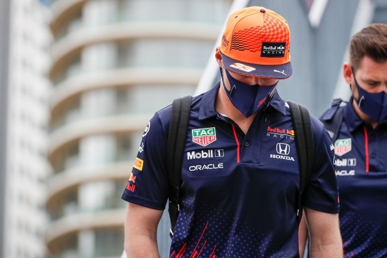 Verstappen niet opgelucht na blunder Hamilton: 'Hadden gat veel groter kunnen maken'