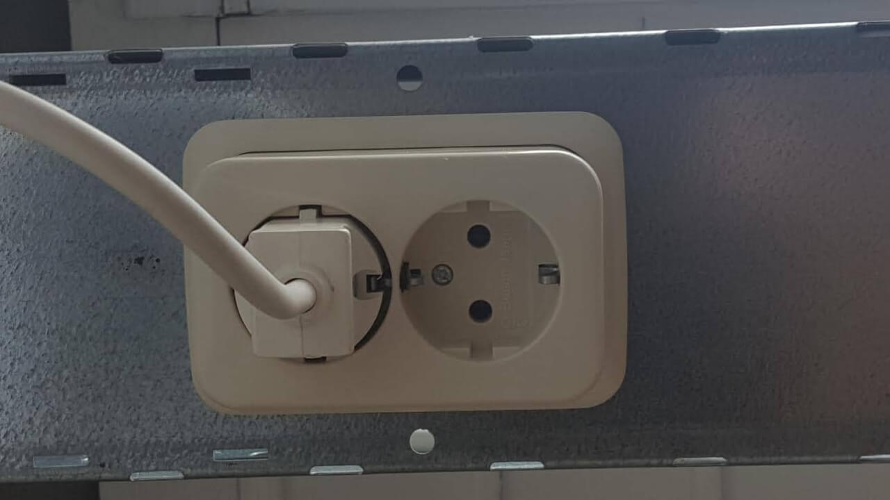 Bespaar tot wel 420 euro op je vaste lasten met DEZE handige tool! Kijk gauw hoeveel jij kunt besparen!
