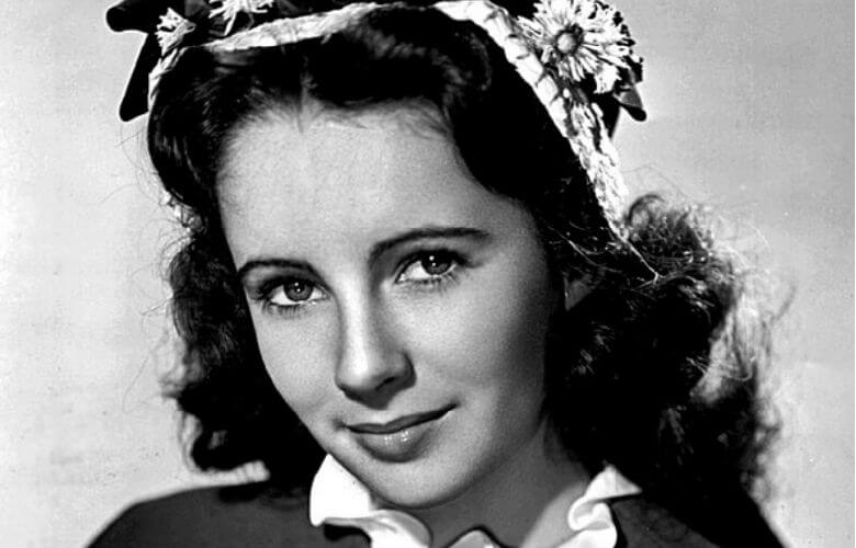 Wat een spetter! Zo ziet de kleinzoon van Elizabeth Taylor eruit