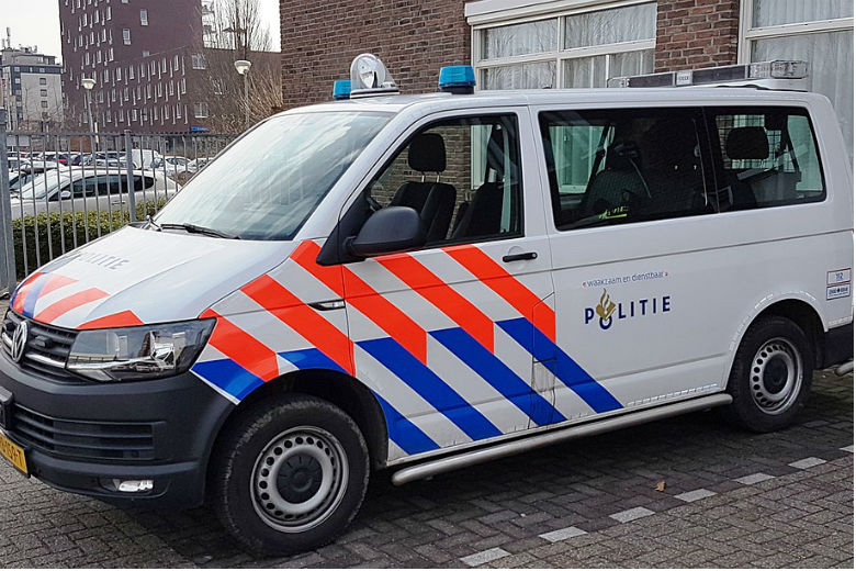 Grapje Rotterdamse politie schiet veel mensen in het verkeerde keelgat