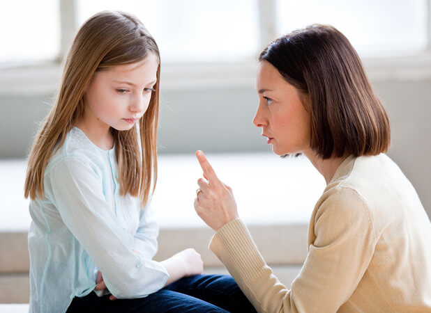 DIT is de reden dat ouders van tegenwoordig niet streng genoeg zijn.. Mee eens of niet?