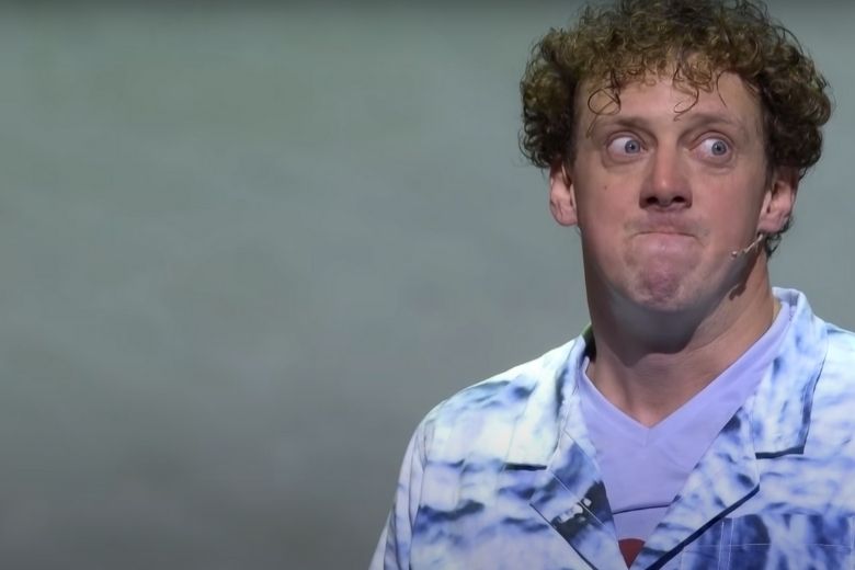 Kind van de melkboer? Zoontje Jochem Myjer lijkt op andere cabaretier
