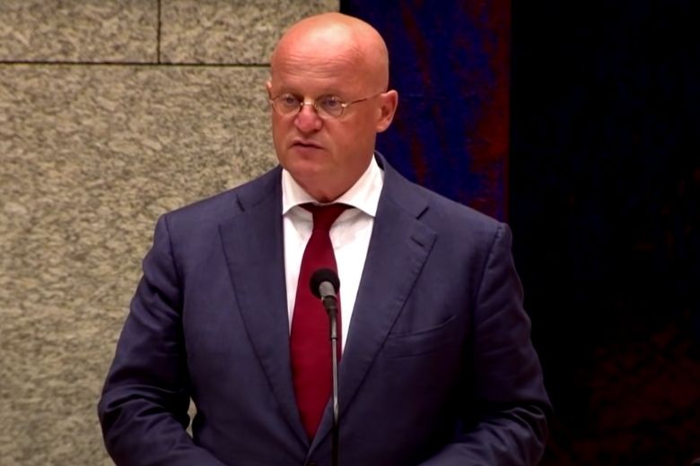 Grapperhaus krijgt toch boete voor schenden coronaregels tijdens bruiloft