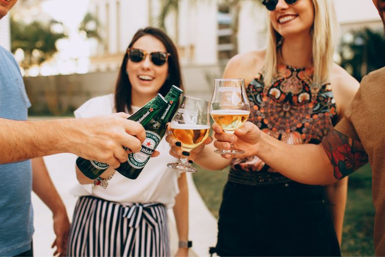 Nieuw onderzoek: één glas alcohol per dag vergroot al het risico op kanker