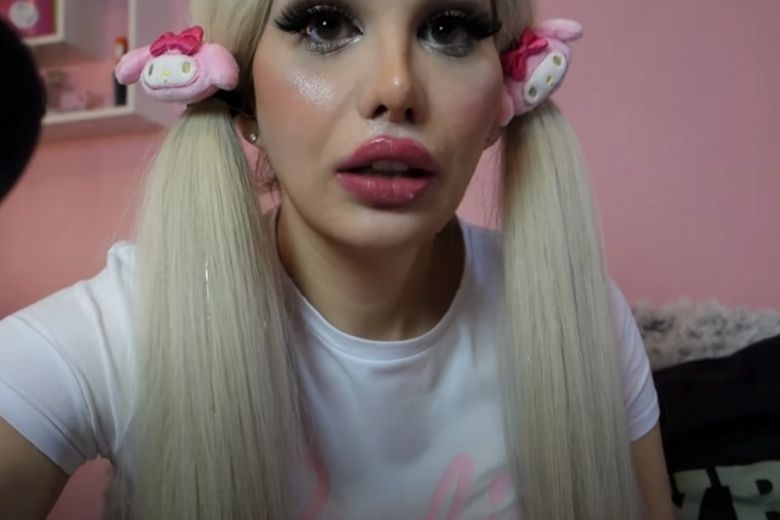 Hongaarse vrouw gaf al duizenden euro’s uit om zoveel mogelijk op Barbie te lijken