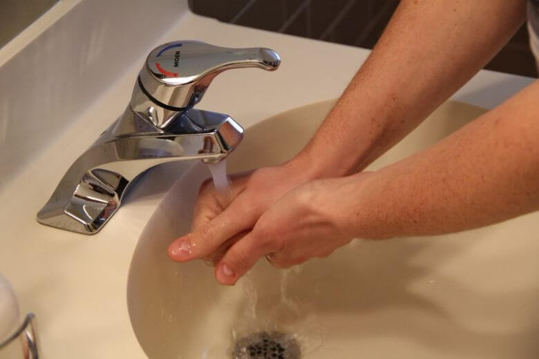 Dit is waarom je 'happy birthday' moet zingen tijdens het handen wassen