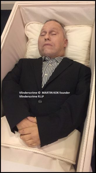 SCHOKKEND: foto's van opgebaarde Martin Kok online gezet door zijn familie....