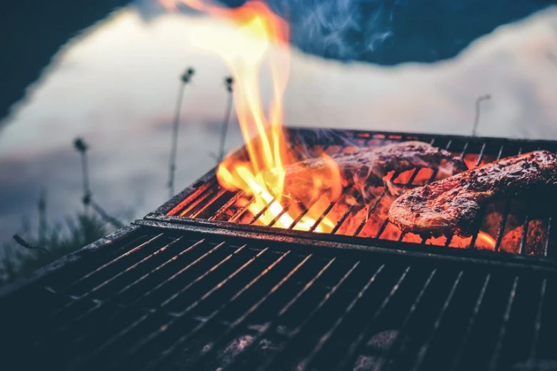 Let op: dit is de enige veilige manier om een barbecue aan te steken