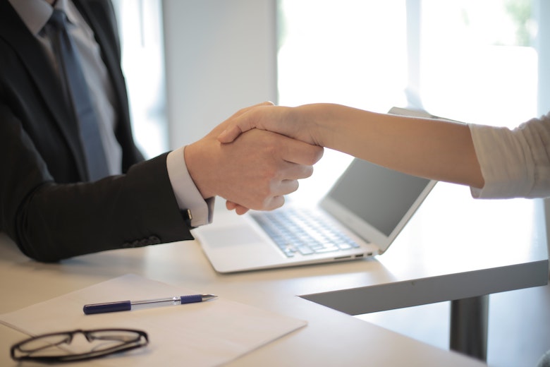 Sollicitatie? Zo maak je indruk nog vóór het gesprek begonnen is