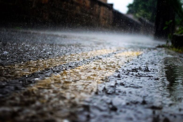 Pak de paraplu er maar bij: zondag kans op eerste herfststorm van het jaar