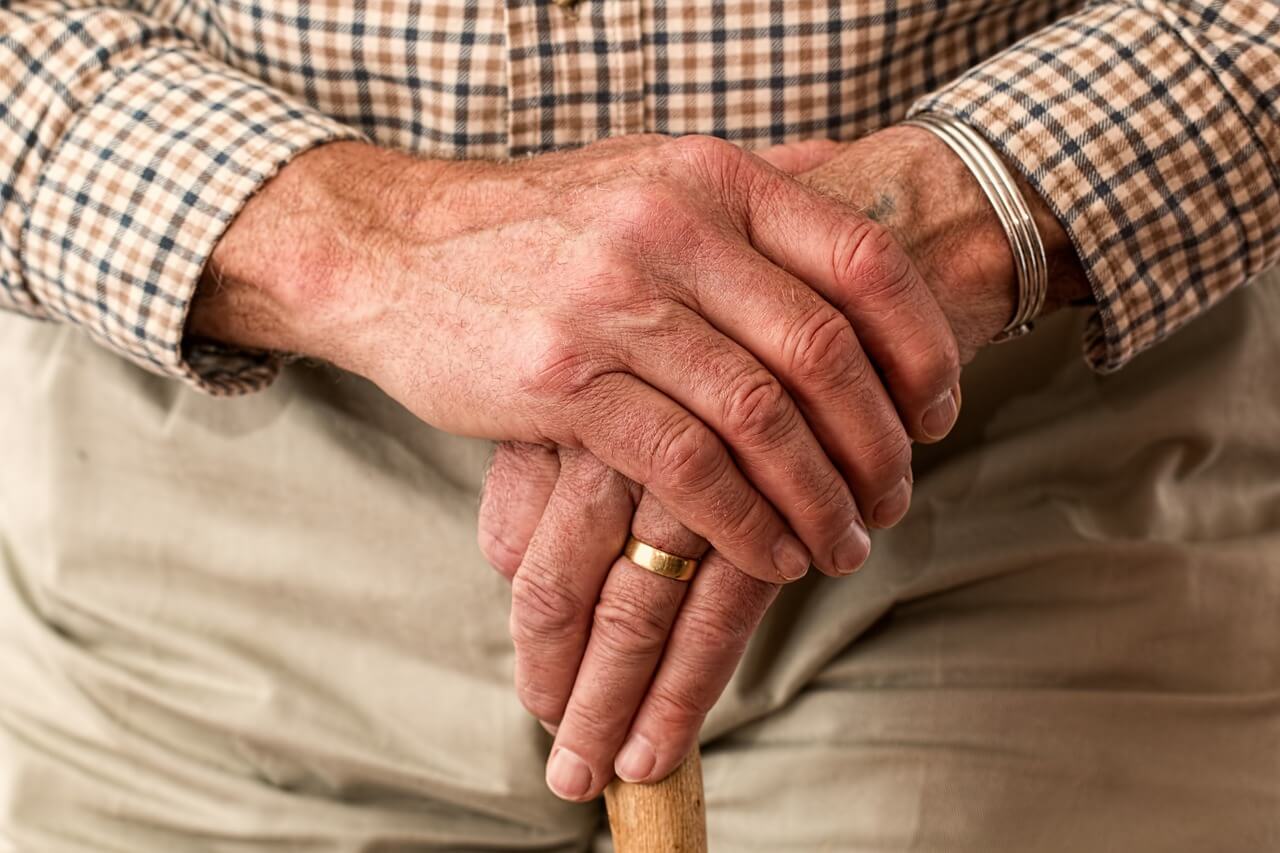 Moeten we binnenkort langer werken? AOW-leeftijd mogelijk verhoogd naar 69 jaar