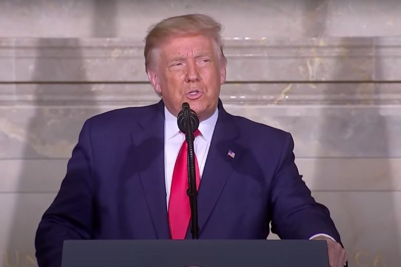 Ex-model beschuldigt president Donald Trump van aanranding