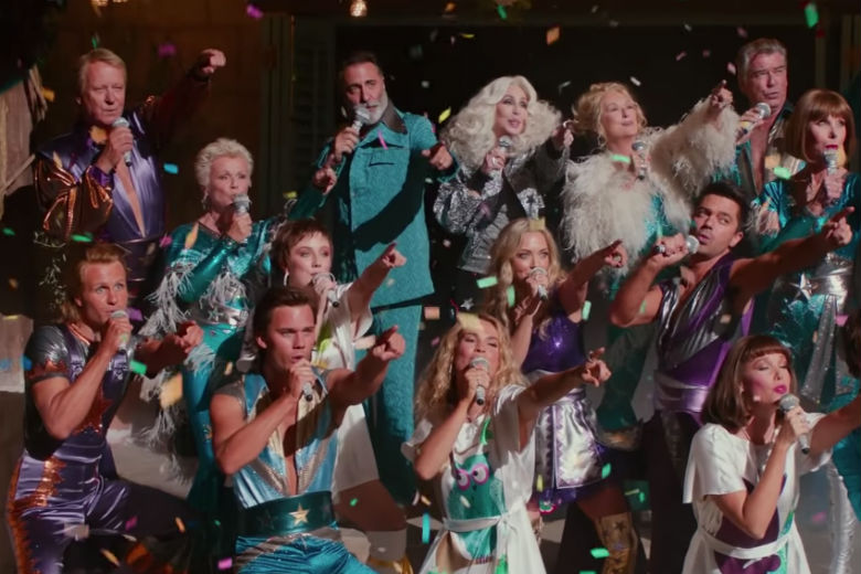 Mamma Mia!-acteur Stellan Skarsgård hint op een derde musicalfilm