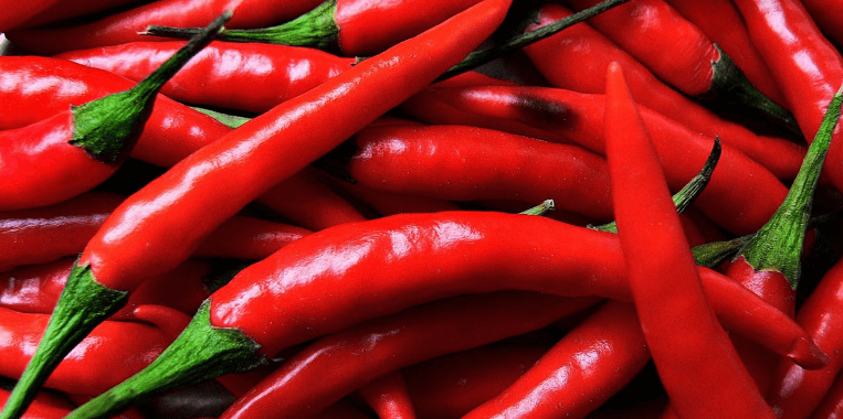 WOW: als je dit leest ren je meteen richting supermarkt om chilipepers te kopen! Wat een wondermiddel!