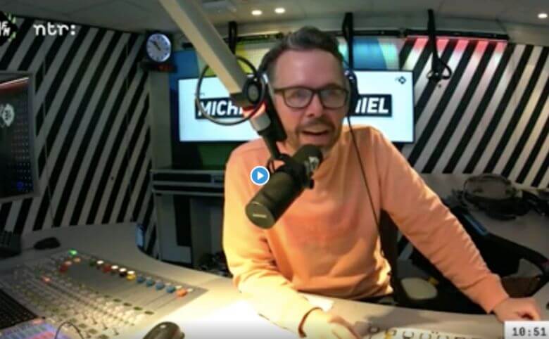 3FM-DJ Michiel woest op ticketdoorverkoper: 'Ik doe agressief, omdat je een ontzettende eikel bent!'