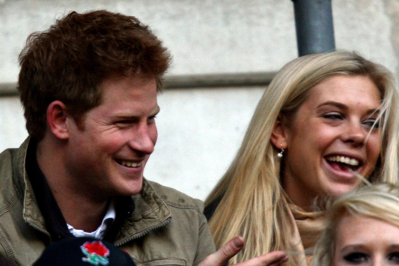 Dit zijn de ex-vriendinnen van prins Harry
