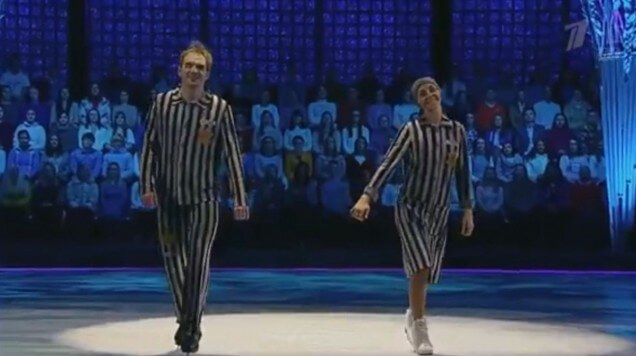 Bizarre Russische 'Holocaust on Ice' zorgt voor wereldwijde woede: "walgelijk en schokkend"