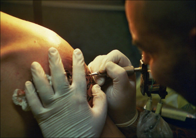 Een tatoeage biedt meer gezondheidsvoordelen dan je denkt. Nieuw onderzoek levert interessante inzichten op over het nut van tatoeages!