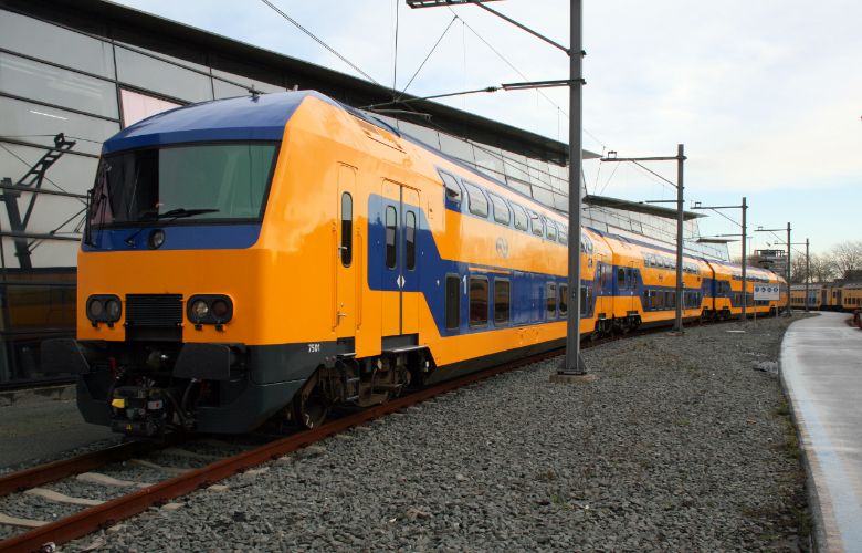 Moeder verbijsterd over reacties omstanders toen zoon voor de trein sprong