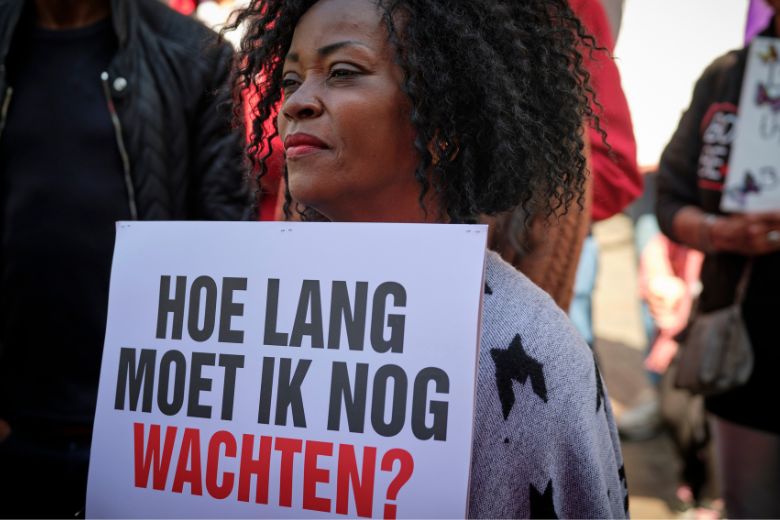 De eerste kinderen van de toeslagenaffaire zijn weer bij hun ouders