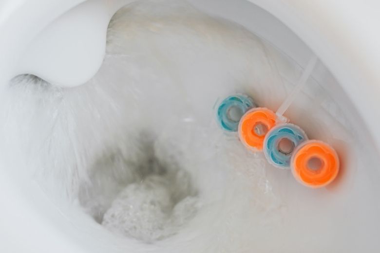 Huh! Blijkbaar gebruiken we het toiletblok al ons hele leven verkeerd
